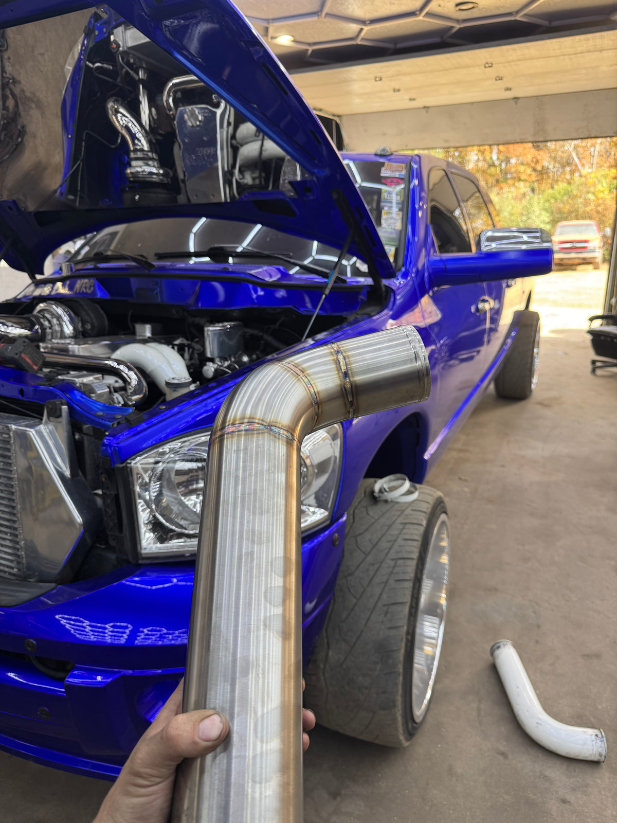 07.5-09 cold side charge pipe